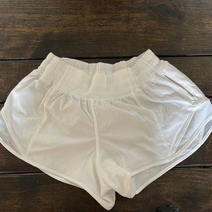 Lululemon Hotty Hot shorts